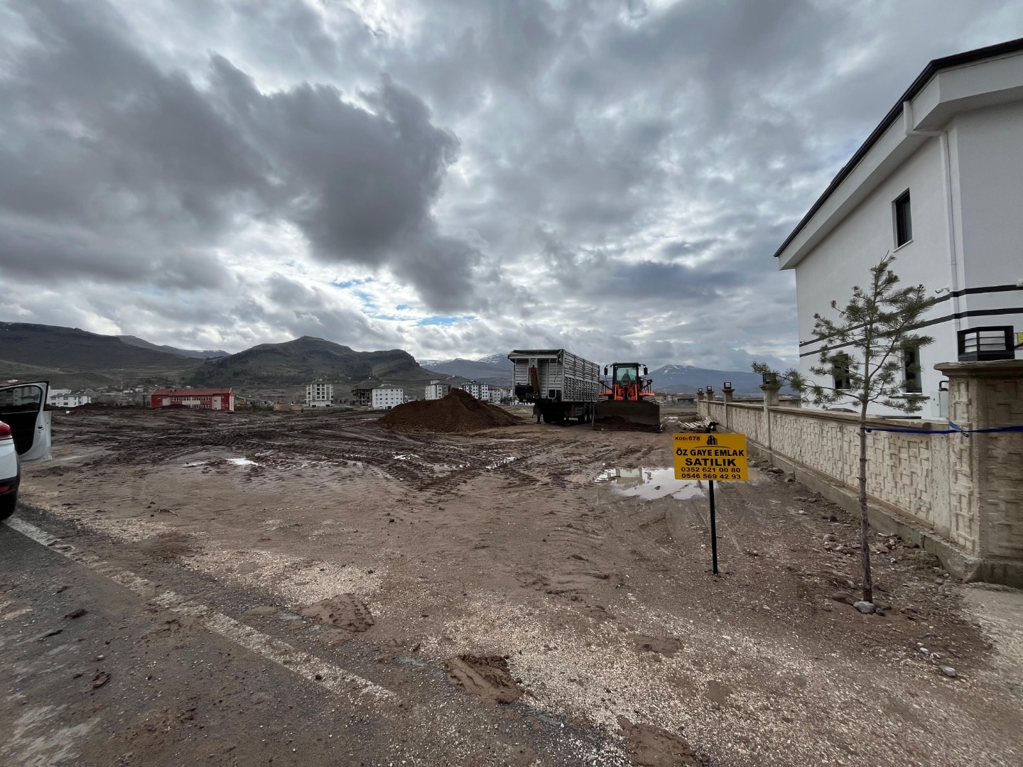 KAYSERİ DEVELİ BAHÇELİEVLER MAHALLESİNDE SATILIK İMARLI ARSA